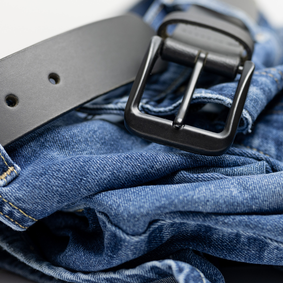 Black Mountain Leather Belt with denim jeans. Lifestyle image.