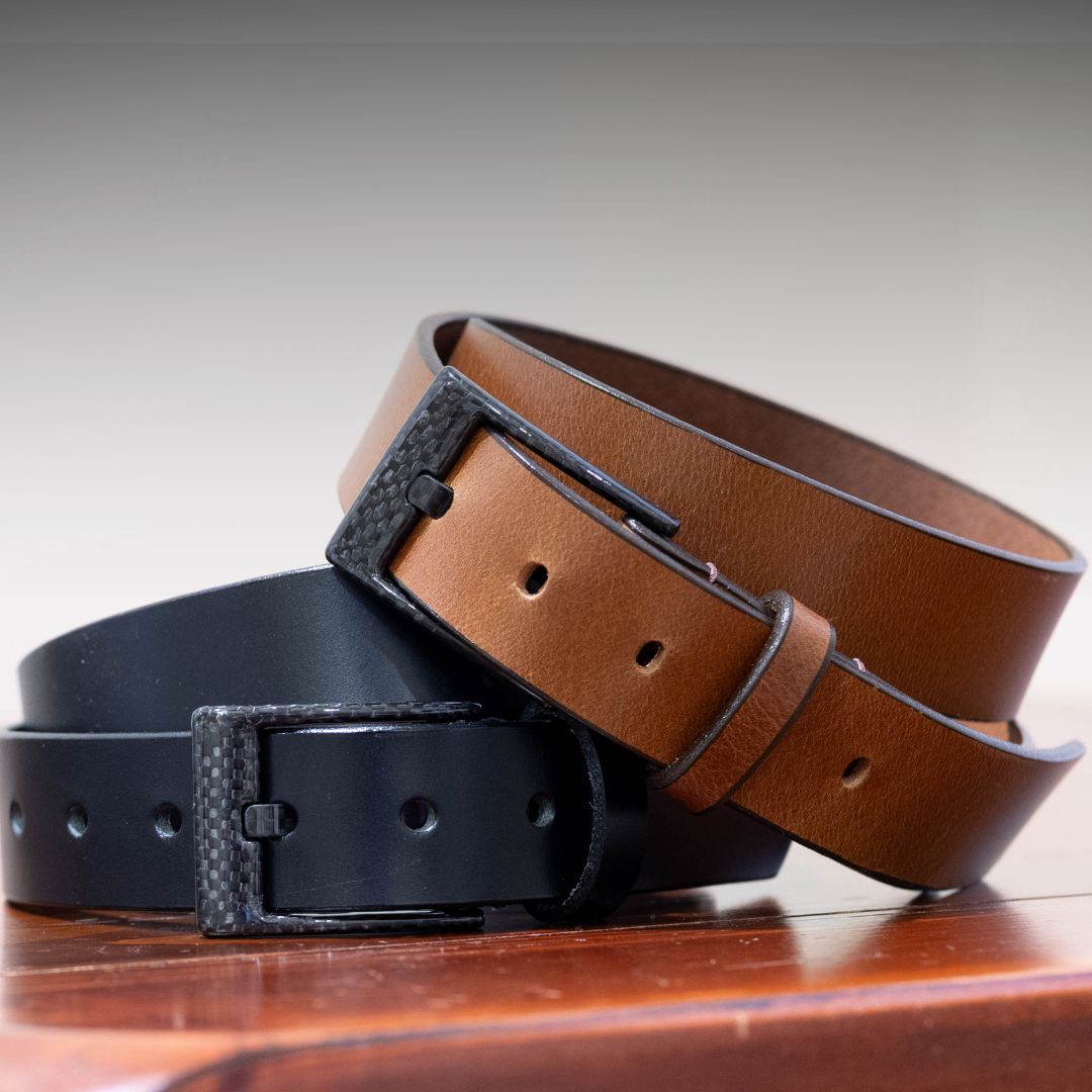 The Classified Carbon Fiber Leather Belt Set | Metal-Free