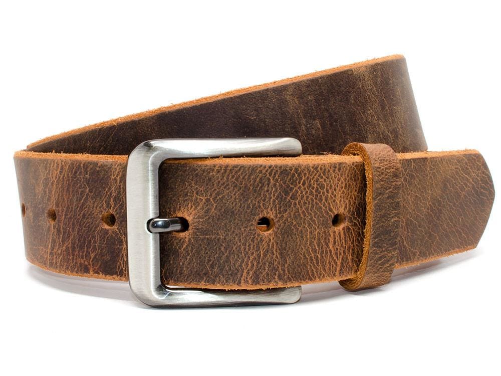 Roan Mountain Distressed Leather Belt. Color gradations naturally occur in distressed leather.